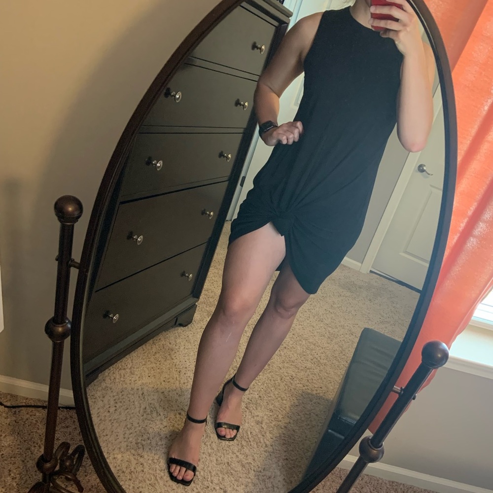 Versatile Black Sleeveless T-Shirt Dress